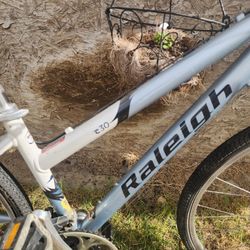 bisicleta Raleigh