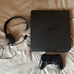 PlayStation 4 with Controller and Headset 1TB