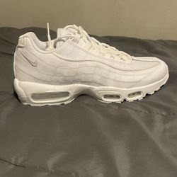 BRAND NEW MEN ALL WHITE AIR MAX 95….$90