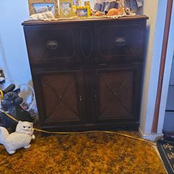 Antique Silverstone Radio, Phonograph 