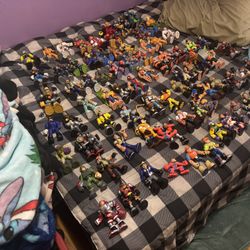 Collectible Action Figurines 