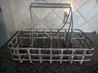 Vintage Metal Wire Bottle Carrier Basket