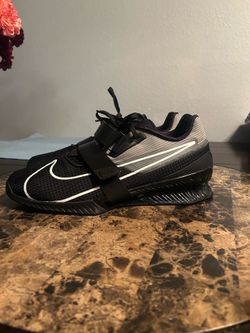 NIKE ROMALEOS 4