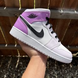 Jordan 1 Mid Barely Grape (Size 6Y)