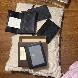 LV Wallet With Inserts $550