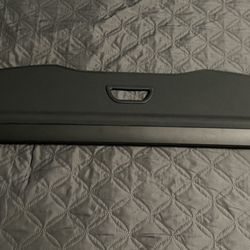 Genuine Mercedes-Benz Lugg Cmprt Roller Blind 247-810-98-09-9051 Used 