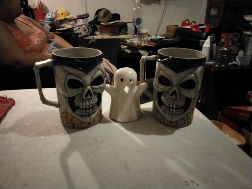 Halloween Decor 2 Skull Cups And Ghost Tea Candle Holder
