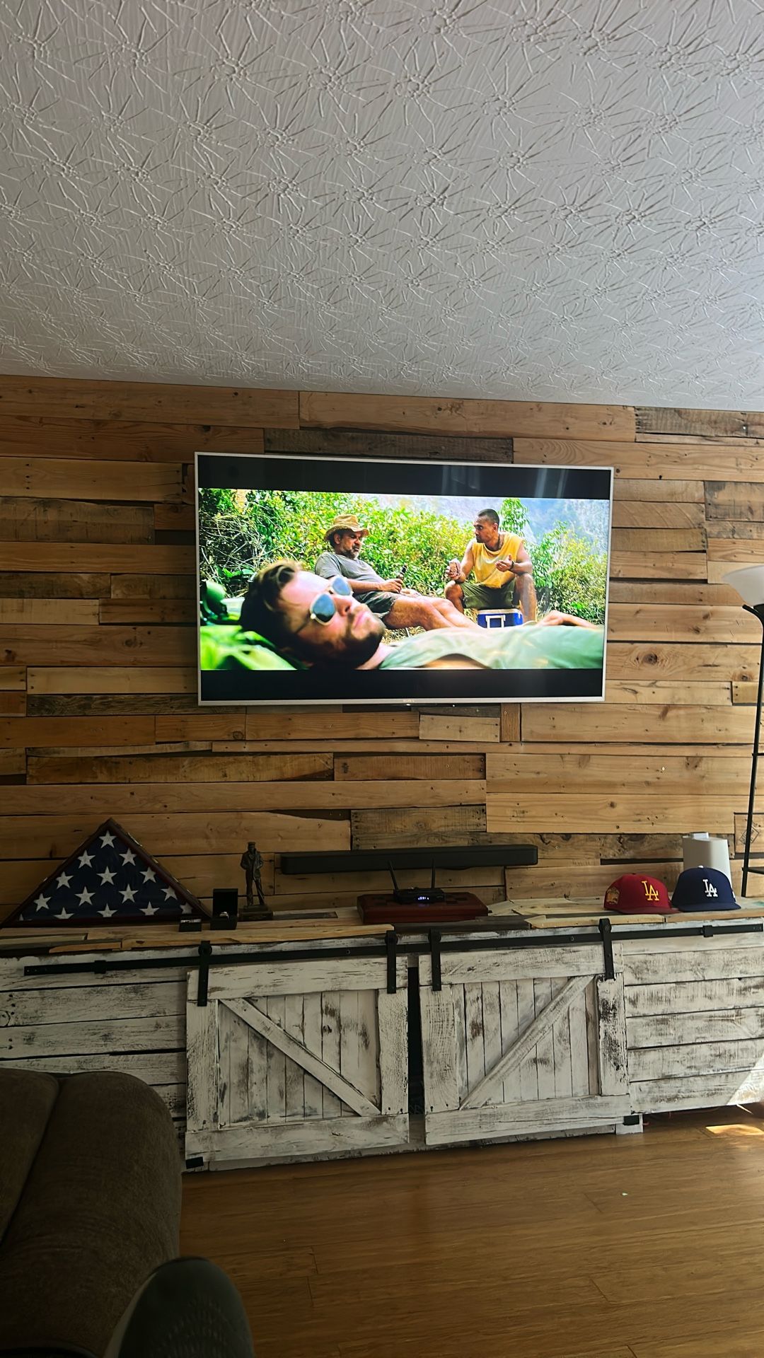 55” Samsung TV