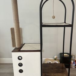Brand New Cat Tree ( In Box) 