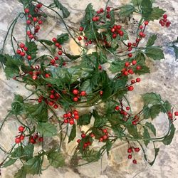67” Light Up Holly berry Garland 