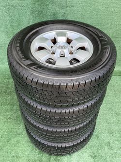 Toyota Wheels & Tires Set