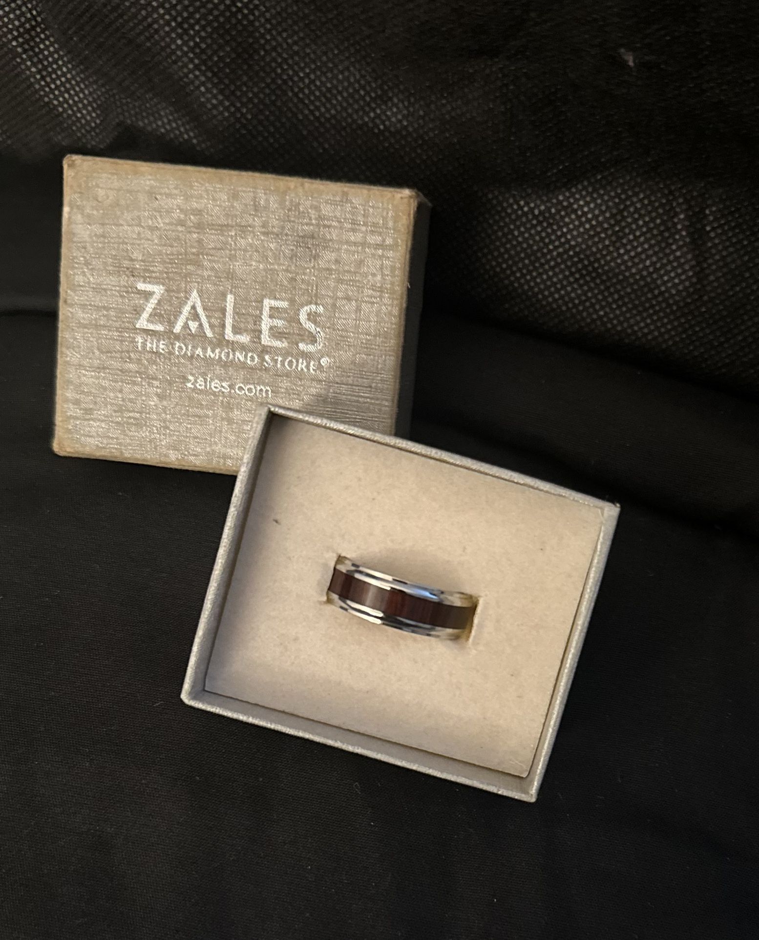 Zales Men's Wedding Band