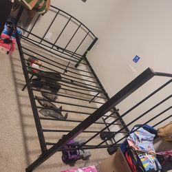 Free full size bedframe
