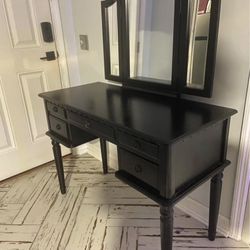 Makeup Vanity 