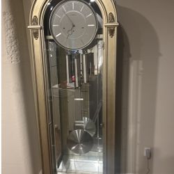 Howard Miller grandfather Clock 