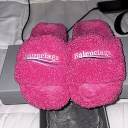 BALENCIAGA slippers