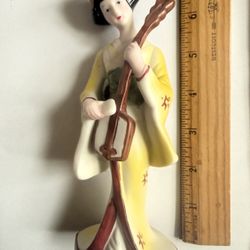 Vintage Ceramic Geisha Figurine