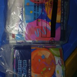 80 Disposable Table Covers New 