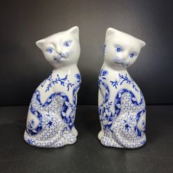 Vintage Pair of Signed Chinese Blue & White Porcelain Cats