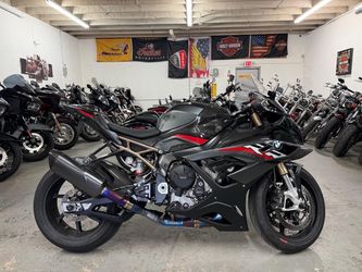 2022 BMW S1000RR