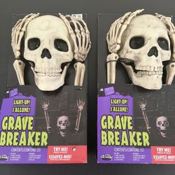 Halloween Decor