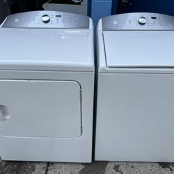 Kenmore Washer Dryer Set 