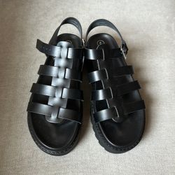 Trendy Black Sandals