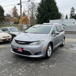 2017 Chrysler Pacifica L Plus