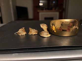 Gold leaf earrings, ring and bangle- 50 or lot 100