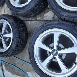 03-04 Mustang Mach 1 Wheels