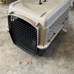 Medium size dog kennel never used