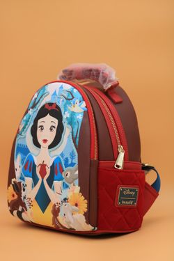Loungefly Snow White:
Classic Apple Mini Backpack