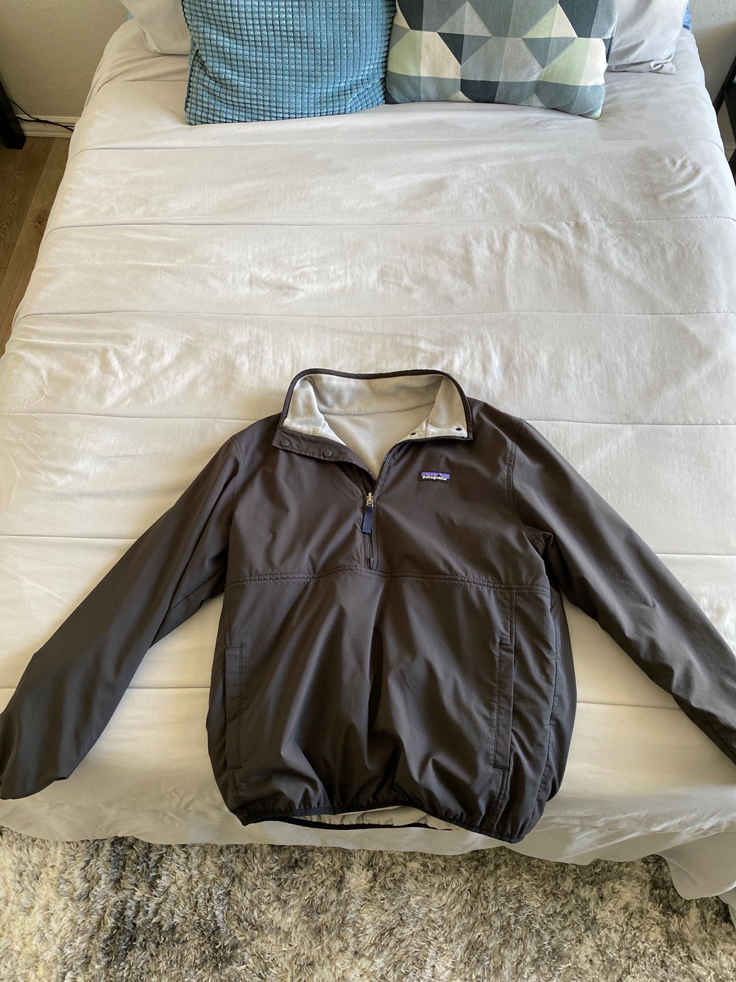 Men’s Patagonia Medium Reversible Jacket