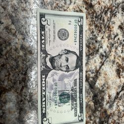 5$ Star Note - Low Serial Number - Rare * Bank Note 