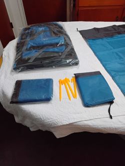 Outdoor weather resistant mats 78x55 with stakes and sports backpack all for