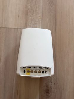 Netgear Orbi RBR40 Mesh System + 3 Satellites $80