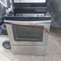 Whirlpool Electric Stove & Whirlpool Microwave Which Hangs Above Stove & Comes With Wall Mound