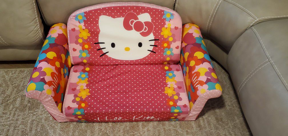 Hello Kitty Folding Bed
