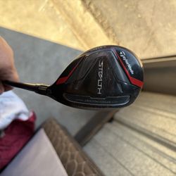 Taylormade Stealth 4 Hybrid  RH