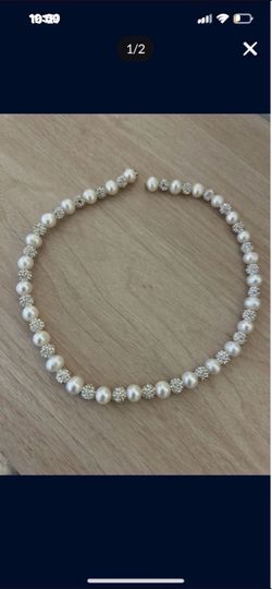 Pearl and silver necklace