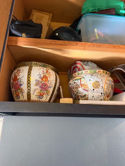 Pair of Large Hand-Painted Chinese Porcelain Fishbowl Planters – Satsuma Style, Gold Accents