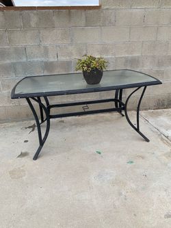 Outdoor glass table