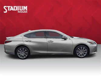 2021 Lexus ES 250