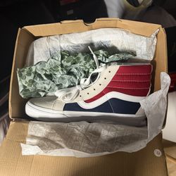 Vans Sk8-Hi red & blue trainers Size 9 