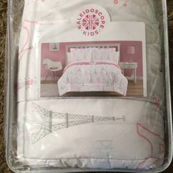 New Girl Bed Set