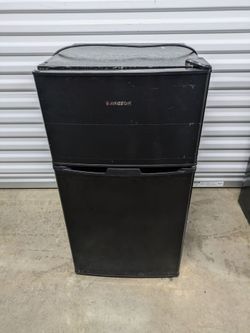 BANGSON - 3.2 CU.FT Mini Fridge with Freezer