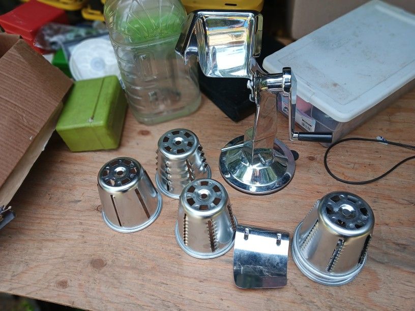 Hand Held Counter Top -Slicer/shredder