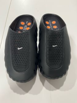 Nike mind slide size 9