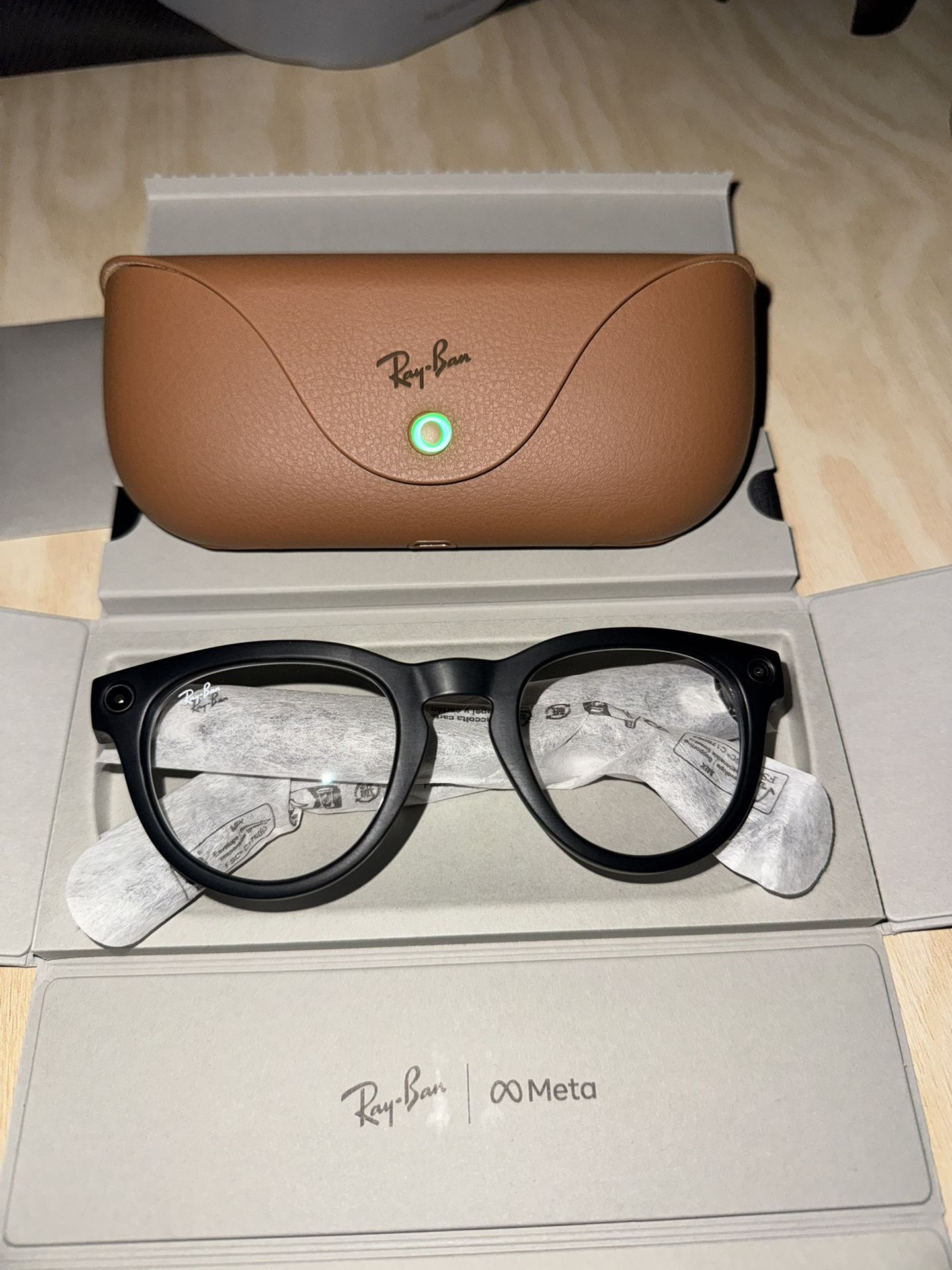 Ray-Ban Meta Smart Glasses Headliner – Black Frame, Blue Violet Lenses – New in Box