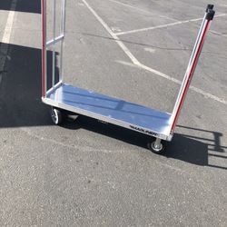 Magliner  Delivery Truck 